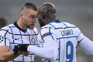 Lukaku ăn mừng bàn thắng