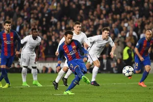 Neymar từng giúp Barcelona lội ngược dòng trước PSG