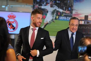 Sergio Ramos và Chủ tịch Florentino Perez