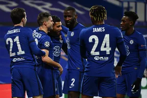 Các cầu thủ Chelsea ăn mừng chiến thắng