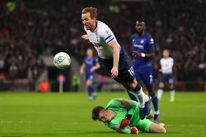 Harry Kane ;luôn là mối đe dọa cho Chelsea ở sân Tottenham Hotspur