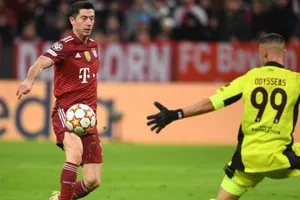 Pha ấn định tỷ sỐ 5-2 của Lewandowski