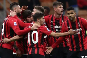AC Milan hiện đã có 16 cầu thủ khác nhau ghi bàn trong đội hình