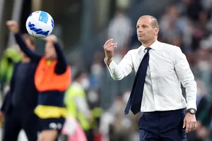 Max Allegri trong trận Bologna