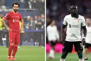 Mo Salah và Sadio Mane đều quyết ra đi trong mùa hè