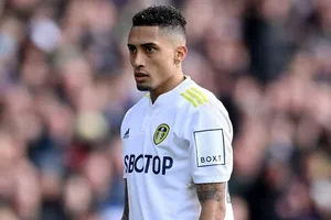 Raphinha chỉ muốn đến Barcelona