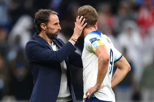 Gareth Southgate an ủi Harry Kane
