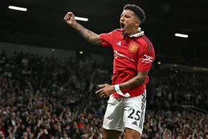 Jadon Sancho sẽ trở lại sau 14 tuần
