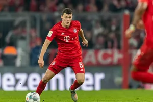 Benjamin Pavard đang gây thất vọng ở Bayern