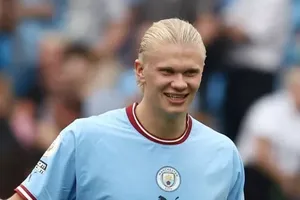 Erling Haaland đã ký ho75po đồng với Nike