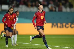 Jennifer Hermoso ghi cú đúp cho Tây Ban Nha