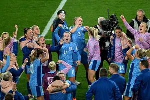 Tuyển Anh ăn mừng chiến thắng Australia 3-1