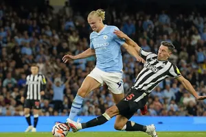 Erling Haaland sẽ tiếp tục cày ài trước Newcastle