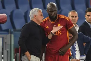 Jose Mourinho và cậu học trò cưng Romelu Lukaku