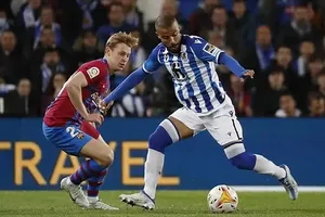 Barcelona quyết thắng Sociedad cho dù De Jong chưa chắc ra sân