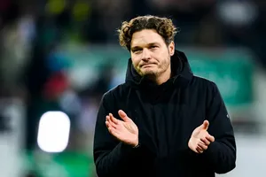 HLV trưởng Edin Terzic đã có thêm người cộng sự mới