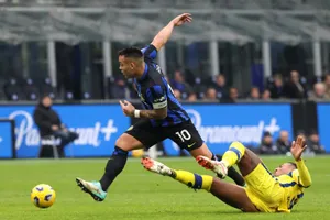 Lautaro Martinez ghi bàn mở tỷ số cho Inter Milan