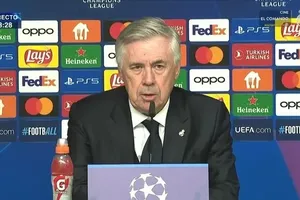 HLV Carlo Ancelotti giải thích lời cáo buộc trốn thuế sau trận hòa Leipzig