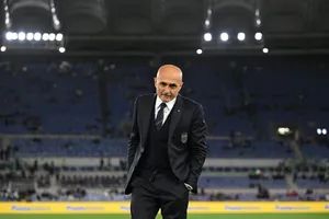 HLV Luciano Spalletti đang lưỡng lự chọn nhạc trưởng Azzurri