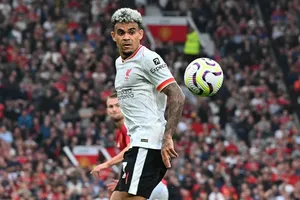 Luis Diaz ghi 2 bàn cho Liverpool