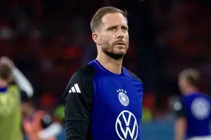 Oliver Baumann có thể được bắt chính cho tuyển Đức