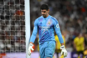 Thủ môn Thibaut Courtois đã dính chấn thương cơ khép