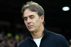 HLV Julen Lopetegui có nguy cơ bị West Ham sa thải