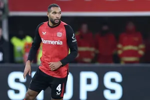 Jonathan Tah sẽ chuyển nhượng tự do vào cuối mùa