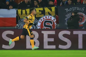 Lautaro Martinez ăn mừng bàn thắng vào lưới Sparta Praha