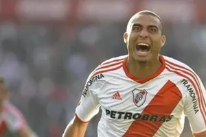 David Trezeguet trong màu áo River Plate