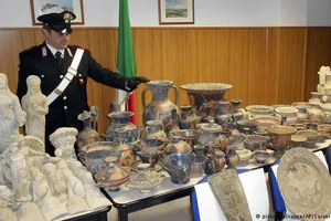 Các cổ vật được tìm thấy sau một cuộc điều tra kéo dài 4 năm (Ảnh : AP) 