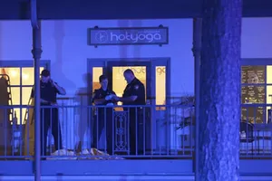 Phòng Yoga nơi xảy ra vụ nổ súng. Ảnh: AP