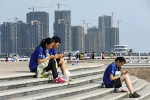 Hải Nam đang chuẩn bị triển khai hệ thống hải quan độc lập vào cuối năm nay, một cột mốc quan trọng trong lộ trình trở thành cảng thương mại tự do. Ảnh: Reuters