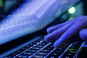 Cuộc tấn công mạng hiện được cho là không ảnh hưởng đến các máy chủ được lưu trữ trên đám mây. Ảnh: Daily Mail