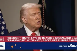 Tổng thống Donald Trump trả lời phỏng vấn. Ảnh: CNBC