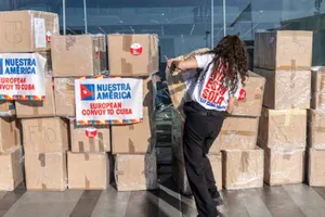 Các nước gửi lương thực và vật tư y tế hỗ trợ Cuba