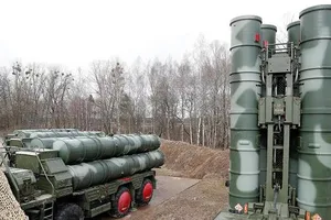 Hệ thống phòng không S-400 Ấn Độ đã mua của Nga. Ảnh: THE HINDU