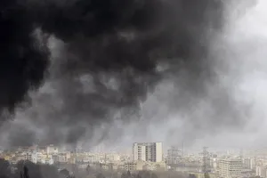 Ít nhất 5 người thiệt mạng trong vụ đánh bom các cơ sở hóa dầu tại khu kinh tế đặc biệt Mahshahr ở Tây Nam Iran. Ảnh: FARS