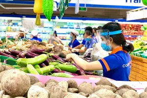 Người dân cần bình tĩnh để ai cũng mua được thực phẩm