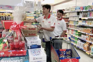 Nhiều hoạt động chăm lo tết cho người lao động tại Co.opmart Biên Hòa