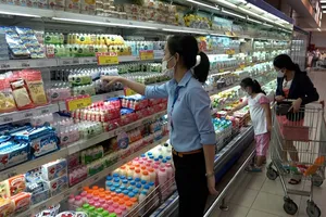 Sôi động thị trường sản phẩm dinh dưỡng, đồ dùng học tập trước thềm năm học mới