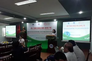 Hiệu trưởng Trường ĐH KTKT Bình Dương phát biểu tại hội thảo