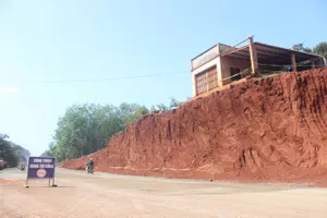  Đồng Nai: Ban Quản lý dự án xin lỗi sau vụ nhà dân cheo leo khi cải tạo đường