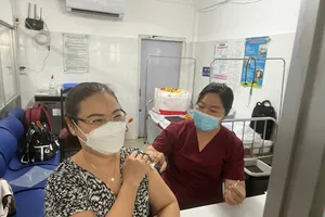 Quận 6: Tổ chức tiêm vaccine liều nhắc lại lần 2