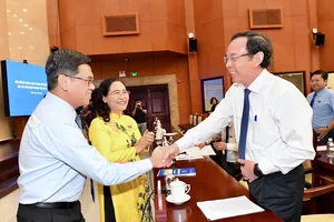 Chủ tịch HĐND TPHCM Nguyễn Thị Lệ: Tập trung tháo gỡ vướng mắc cho doanh nghiệp