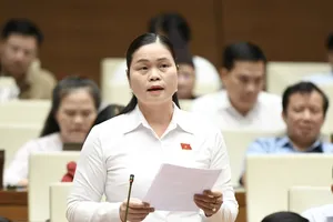 Chưa thống nhất phương án rút bảo hiểm xã hội 1 lần, thì cần lùi thời gian thông qua luật