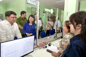 Đồng chí Nguyễn Mạnh Cường khảo sát mô hình chính quyền địa phương 2 cấp