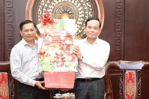 Sớm thúc đẩy chương trình hợp tác giữa TPHCM - Vĩnh Long