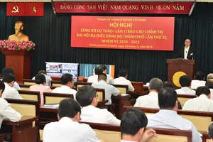  Hội nghị Công bố dự thảo Báo cáo Chính trị Đại hội Đại biểu TPHCM lần thứ XI. Ảnh: VIỆT DŨNG