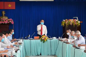 Bí thư Thành uỷ TPHCM Nguyễn Thiện Nhân phát biểu trong buổi làm việc với Huyện Nhà Bè. Ảnh: VIỆT DŨNG